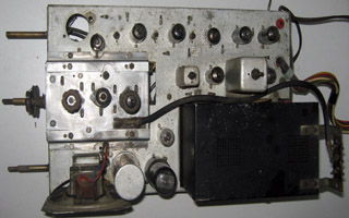 Radio chassis, top